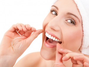 Chăm sóc răng miệng thế nào để răng chắc khỏe ?