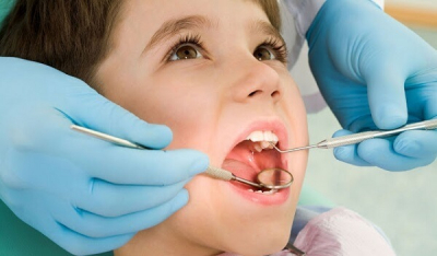 Có nên bọc răng sứ cho trẻ em không?